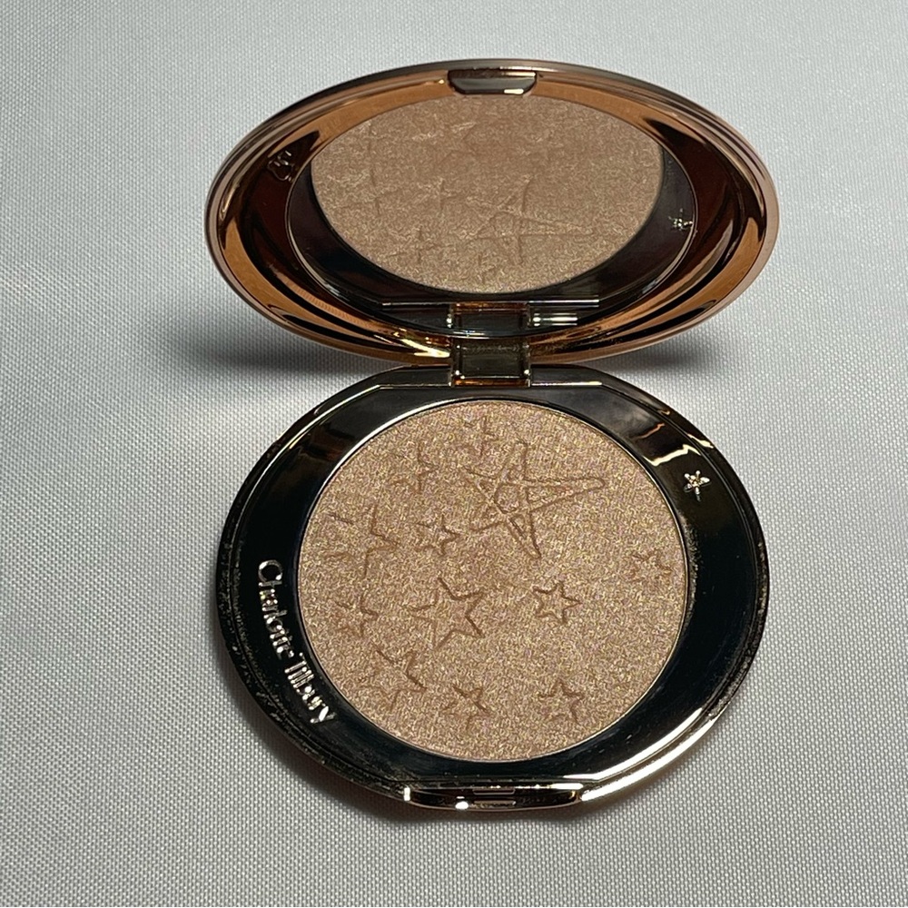 Charlotte Tilbury Glow Bundle Highlighter + Airbrush Powder Lightly Used